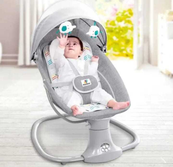 Mastela Baby Delux Multifunctional Bassinet In Auto Baby Swing