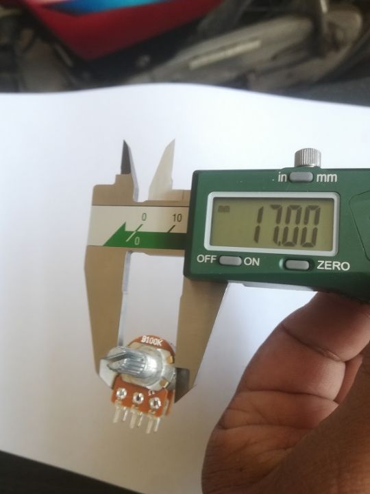 Pack%20of%2010%20-%20100K%20Ohm%20Variable%20Resistors%20Dual%20Rotary%20Potentiometer%20-%20B100K%206%20Pin%20volume%20controls%20on%20audio%20equipment%20-%20Image%206