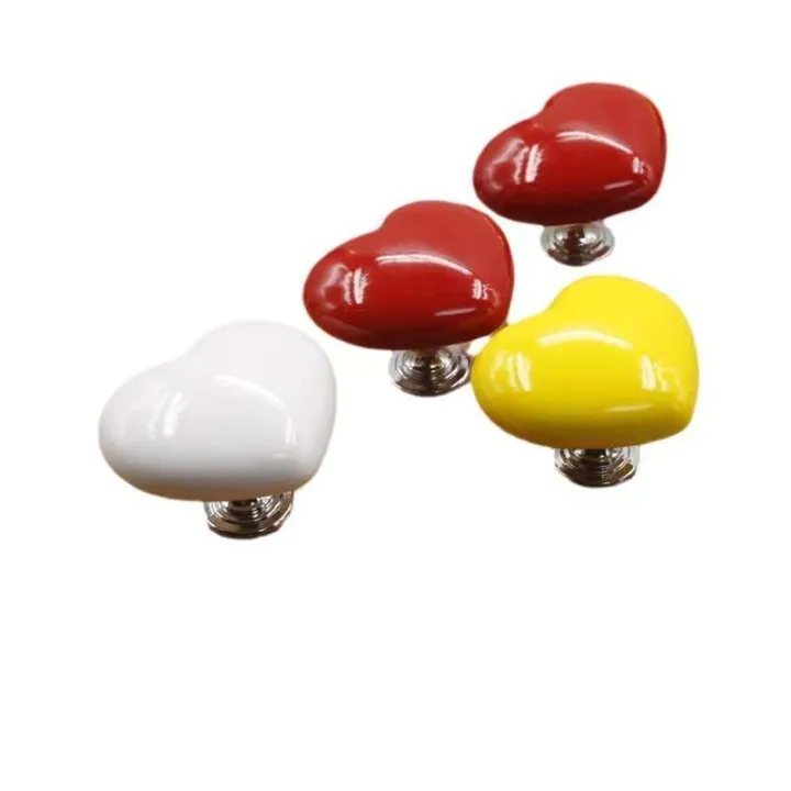 Love%20press,%20bathroom%20water%20tank%20auxiliary,%20colored%20heart-shaped%20toilet%20flush%20button%20-%20Image%205