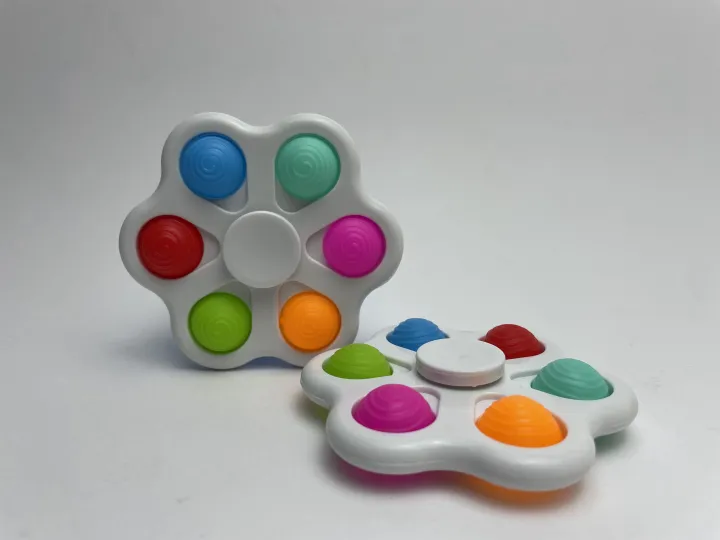 Pop%20It%20Fidget%20Spinners%20Toy,%20Sensory%20Poppit%20Fidget%20Toys,%20Fidget%20Spiner%20For%20Stress%20Relief,%20Fidget%20Party%20Favors%20for%20Kids%20And%20Adults%20-%20Image%203