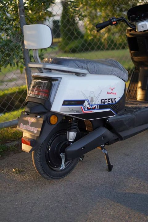 ⚡ SY03 Electric Scooter – Long Range Power (120km) with Lithium Battery & Fast Charge