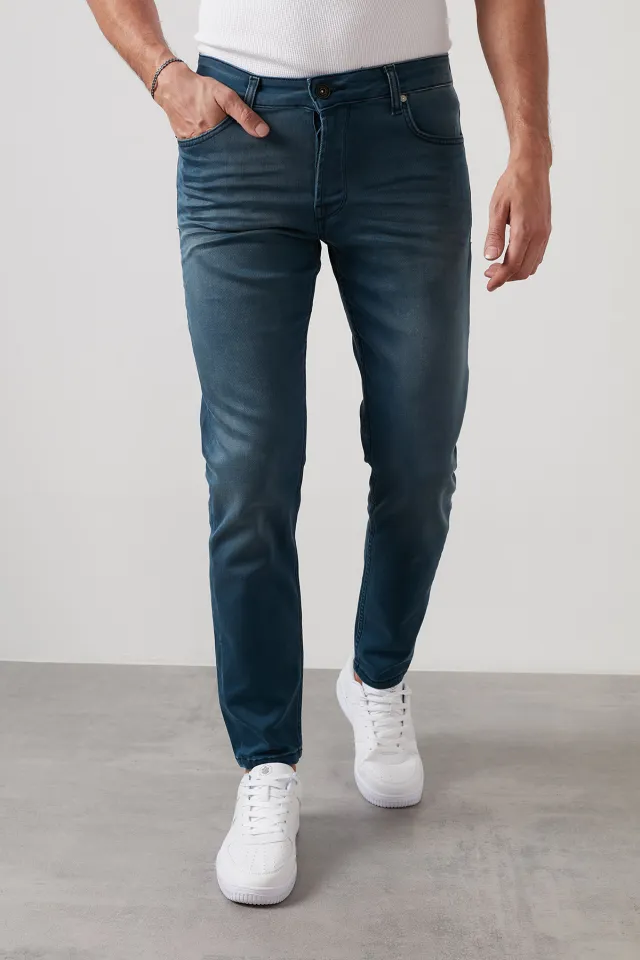 Mens Slim Fit Jeans Pants with Beautiful Look and Latest New