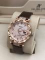 Best Selling new Fashionable girls women Watch With leather Strap Affordable Classic Designer Watches. 
