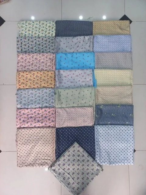 Stitched%20Namaz%20Chaddar%20with%20Sleeves%20Random%20Color%20-%20Image%202
