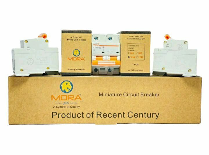 DC%20breaker%20for%20solar%20and%20battery,%20safety%20circuit%20breaker%20double%20pole%20breaker%20125%20ampere%20-%20Image%202