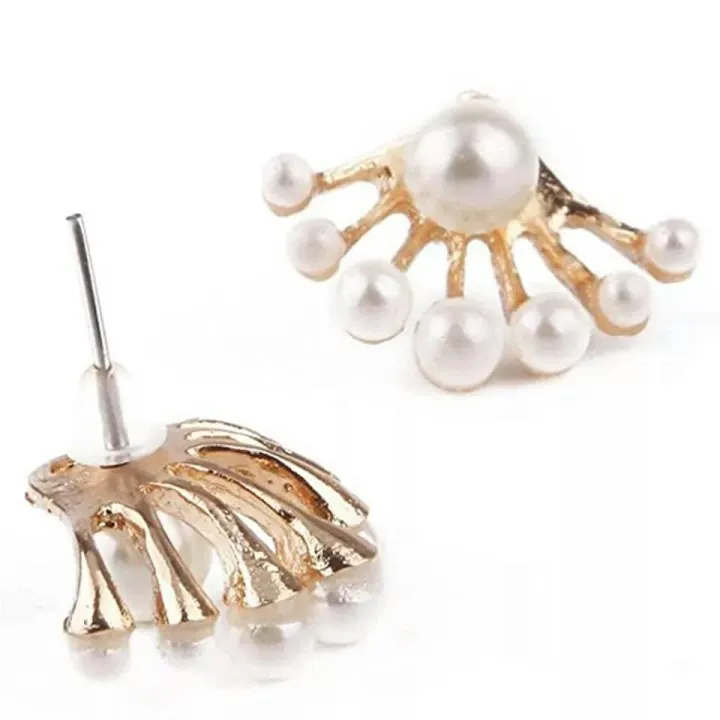 Golden%20Pearls%20Flower%20Girls%20Earring%20Trendy%20Fashion%20Women%20Jewellery%20Stud%20Earrings%20-%20Image%204