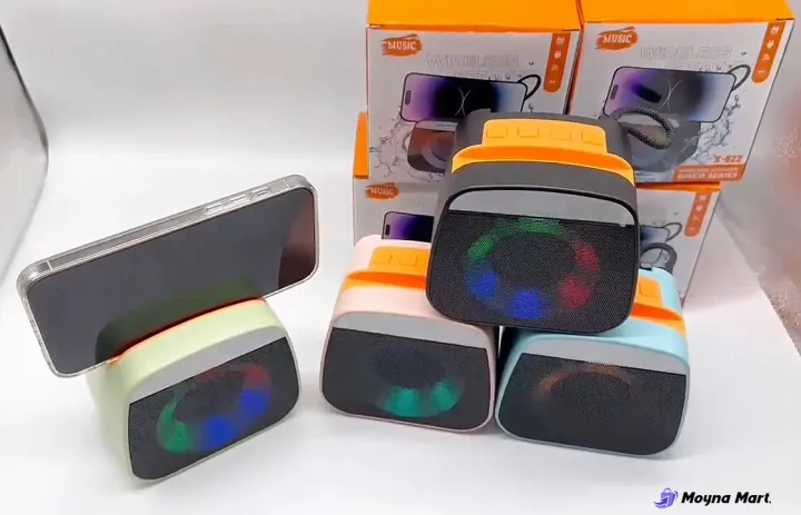 X-922%20Wireless%20Bluetooth%20Speaker%20with%20RGB%20Lights%20&%20FM/USB/TF%20Support%20-%20Image%203