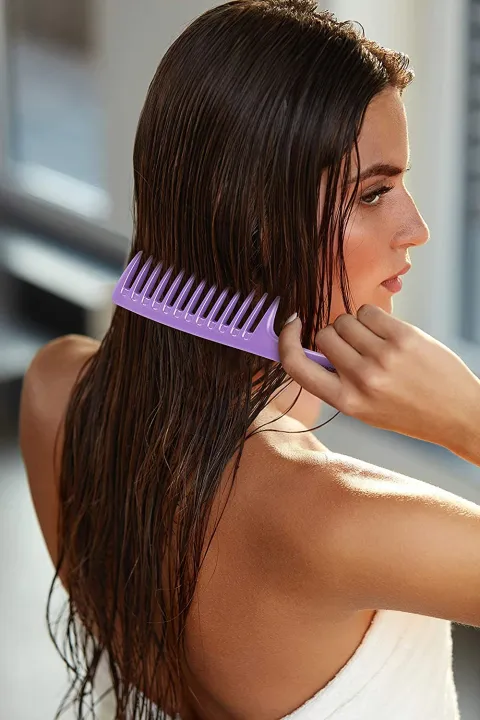 Wide%20Tooth%20Combs%20for%20Curly,Long%20and%20Wet%20Hair,Detangling%20Comb%20Large%20Hair-Brush%20Paddle%20for%20Shampoo%20and%20Color%20Applications%20-%20Image%207