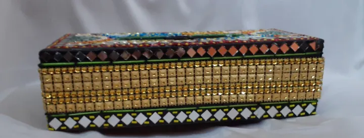 Tissue%20Box(Handicraft);%20-%20Image%203