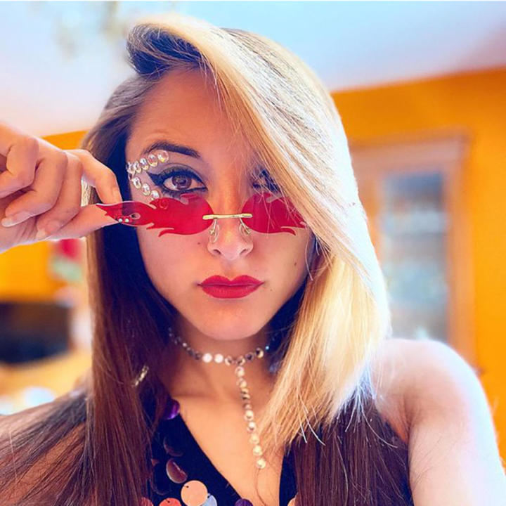 Fire Flame Sunglasses Women Men Brand Designer Trendy Rimless Sun Glasses Novelty PC Frame UV400 Shades Party Cosplay Eyewear