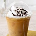 Disposable Plastic Cups Glass With Dome Lids Pack of 50 with Straw 380ml. 
