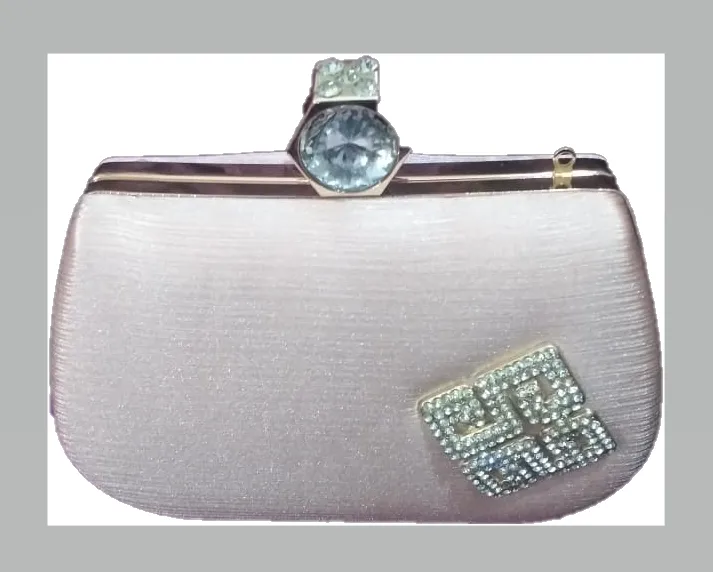 Women%20Cluthes/Girls%20Clutches/Fashionable%20Clutches/ladies%20Clutches%20-%20Image%203