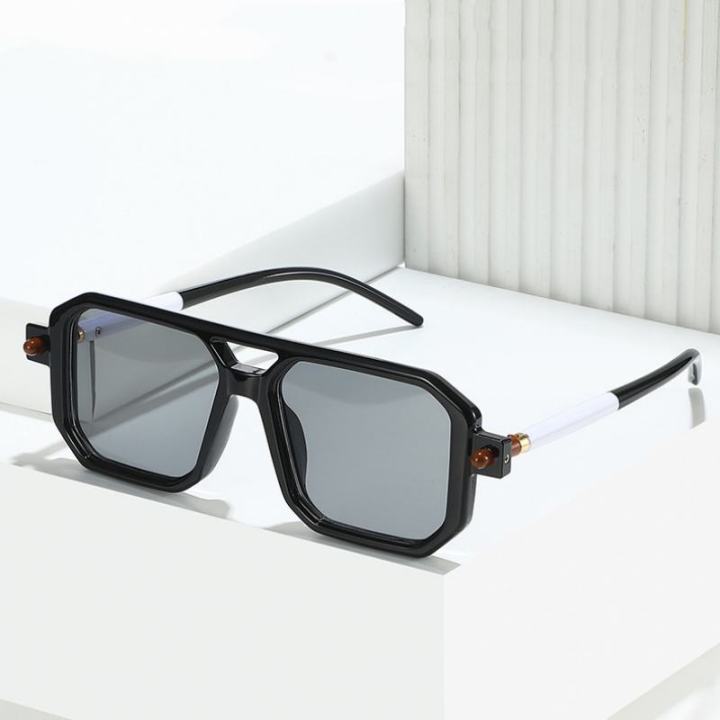 Blue%20Light%20Filtered%20Protective%20Glasses%20UV400%20filtered%20mineral%20glass%20Computer%20Glasses%20Women%20Men%20Fashion%20Eye%20Protection%20Oval%20Full%20Rim%20Eyewear%20-%20Image%205