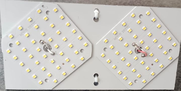 100%20Watt%20Led%20Flood%20Light%20with%202%20Large%20Size%20Chip%20with%20Circuit%20-%20Image%204