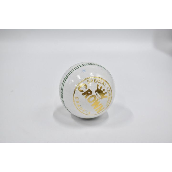 Crown%20Cricket%20Hard%20Ball%20-%20Image%209