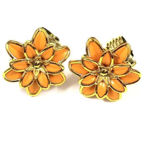 Decorative%20Curtain%20Rod%20End%20Stoppers%20Flower%20Design,%20Pack%20of%202%20or%204%20Stylish%20Finials%20for%20Drapes%20-%20Image%207