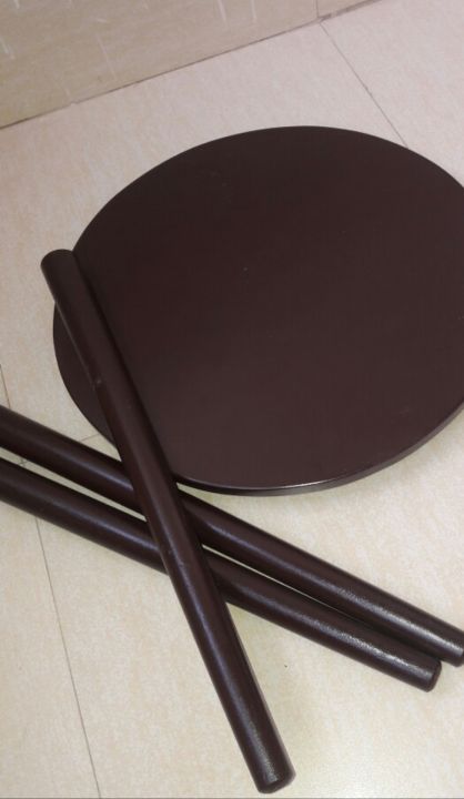 Coffee%20Table%203%20Legs%20Round%20Table%20-%20Image%204