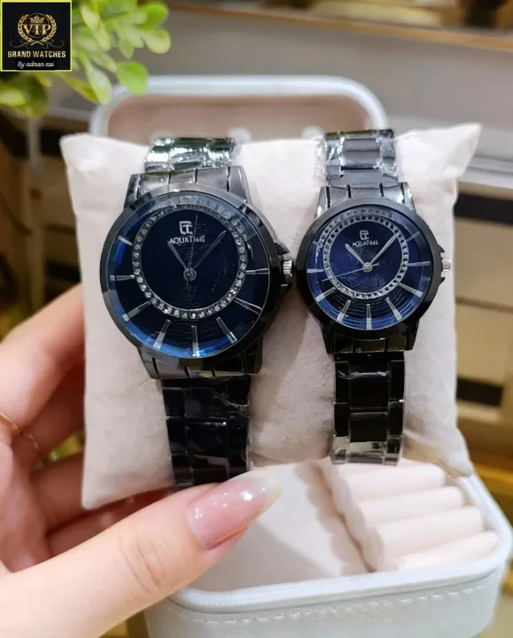 Premium%20Couple%20Wrist%20Watch%20Set%20%E2%80%93%20Elegant%20&%20Stylish%20-%20Image%205