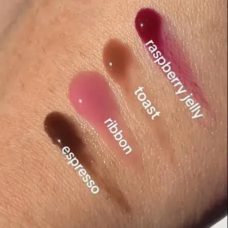 Rhode%20peptide%20Lip%20Tint%20Glossy/Moisturized%20lip%20tint%20in%20different%20shades%20-%20Image%208