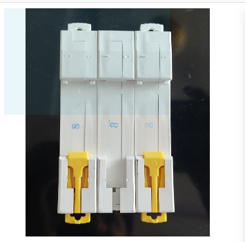 Brand%20New%20Schneider%203%20pole%20AC%20Breaker%2063A%20-%20Image%203