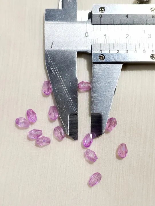 25gms%20of%20Colorful%20Faceted%20Teardrop%20Craft%20Beads%20Set%20%E2%80%93%20Jewelry,%20Sewing%20&%20DIY%20Decoration%20Supplies%20-%20Image%202