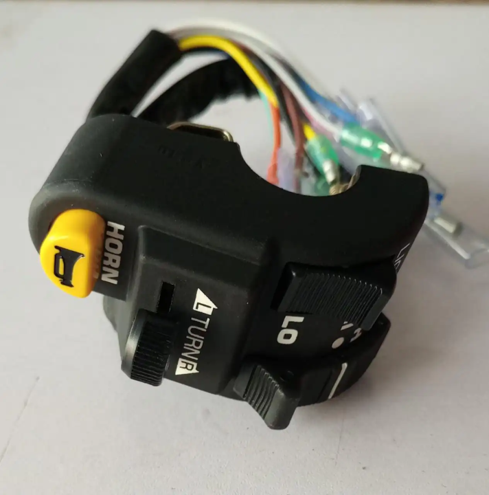 Atlas Honda Switch winker Assembly CG125 l Genuine Atlas Honda clutch side assembly CG125 l Indicator assembly CG125 Atlas Honda Genuine