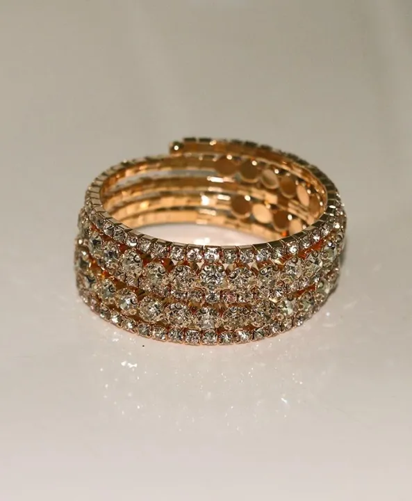 Flexible%20Fancy%20Bracelet%20(Silver%20and%20Golden)%20-%20Image%203