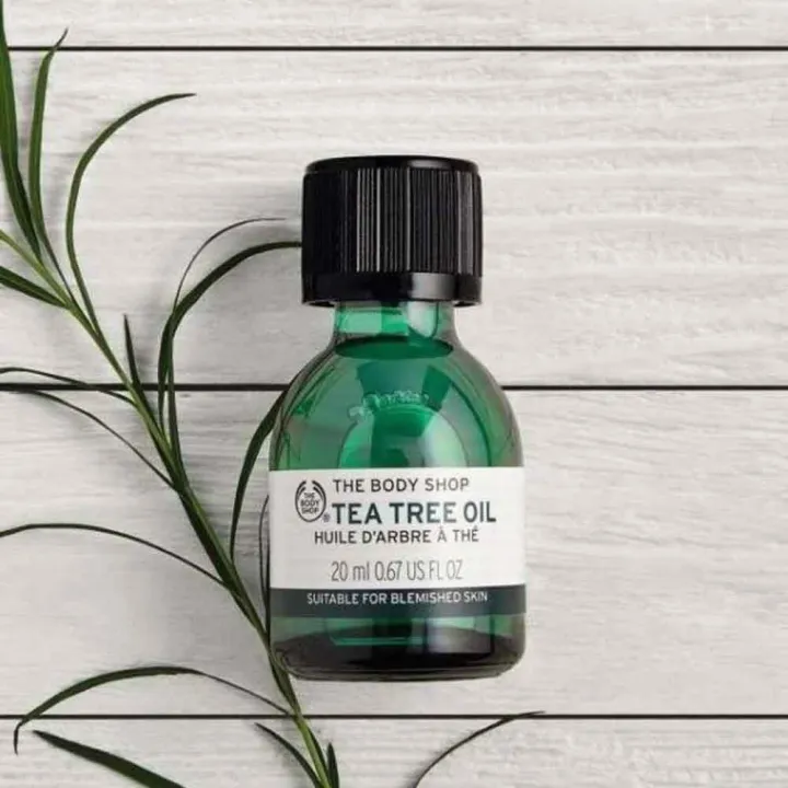 The%20Body%20Shop%20Tea%20Tree%20Oil%2020ml%20%E2%80%93%20Acne%20Care%20Face%20Oil%20for%20Blemish%20Control,%20Pimple%20Treatment,%20Spot%20Reduction,%20Oily%20Skin%20Care%20&%20Clear%20Healthy%20Looking%20Skin%20-%20Image%203