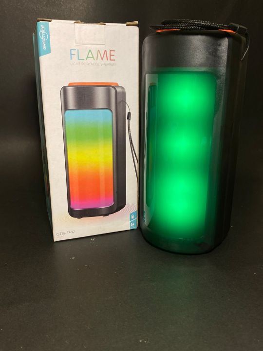 Flame Light Portable Bluetooth Speaker with Realistic 3D LED Flickering ...
