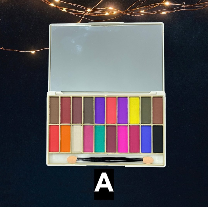 Original TV Parlour Nude eyeshadow mini Matte Palette Eyeshadow Palette For Girls 20 shades Kit -Best Gift For Girls