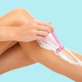 Max Precision 3 Triple Blade Razor for Women. 