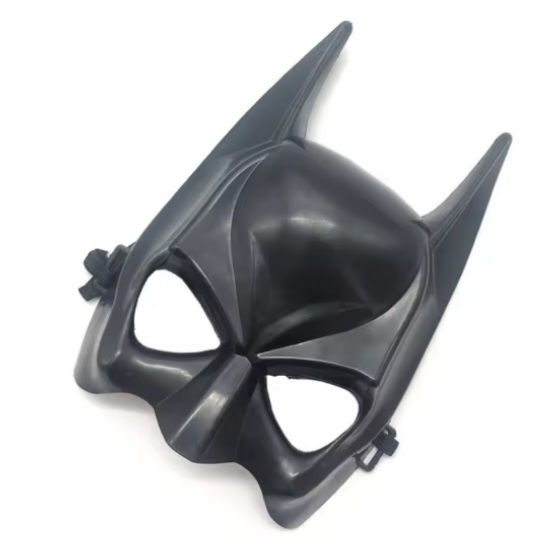 Marvel%20Avenger%20Super%20Hero%20Face%20Mask%20For%20Kids%20Plastic%20-%20Image%203