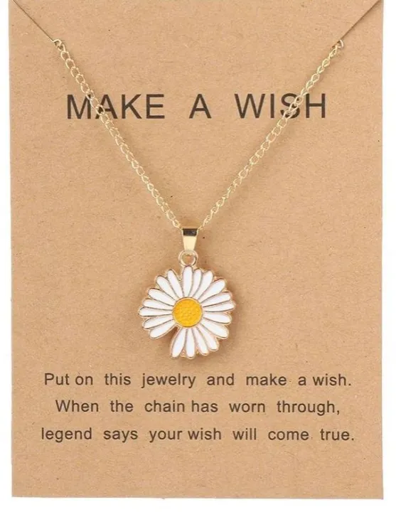 Korean%20Fashion%20Flower%20Pendant%20Choker%20Necklace%20for%20Women%20&%20Girls%20%E2%80%93%20Trendy%20White%20&%20Yellow%20Design%20-%20Image%202