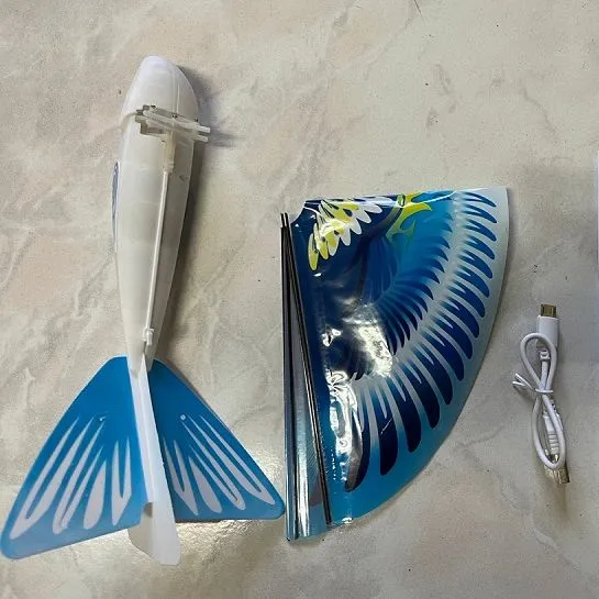 Ultimate%20Outdoor%20Fun%20Space%20Bird%20Toys:%20Electric%20Hand-Thrown%20Flying%20Bird%20Toy%20for%20Kids%20with%20USB%20Charging%20-%20Rechargeable%20Stunt%20Glowing%20Flapper%20for%20Space%20Adventures,%20High%20Flying%20Durable%20Bird%20Toy%20with%20LED%20Lights%20-%20Perfect%20for%20Boys%20and%20Girls%20Ages%203%20and%20Up%20-%20Image%204