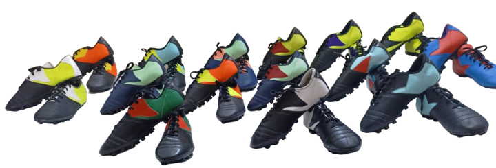 Football%20/%20Soccer%20Shoes%20Size%204,5,6,7,8,9,%2010%20&%2011%20for%20Men%20Available%20in%20Limited%20Stock%20-%20Image%203