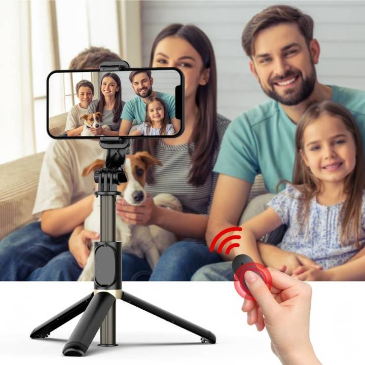 40-Inch%20Wireless%20Selfie%20Stick%20with%20Bluetooth%20Remote,%20LED%20Light%20&%20Tripod%20Stand%20%7C%20Foldable%20&%20Extendable%20Design%20for%20Vlogging,%20TikTok,%20YouTube,%20Travel%20Photography%20&%20More%20-%20Image%204