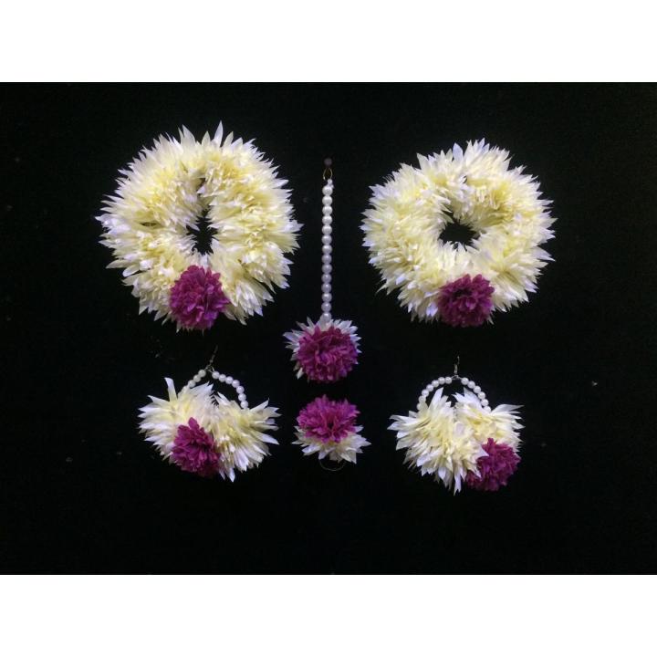 Bridal Artificial Flower Gajra Jewellery Set /Kangan / Bangles  For Mendhi in purple colour 6 ps Set Multi faction