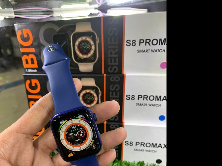 S8%20PRO%20Max%20Series%208%20Smart%20Watch%20With%20ALWAYS%20ON%20DISPLAY%20%7C%201.99''%20Bezel%20Less%20Display%20%7C%20Bluetooth%20Calling%20%7C%20Health%20Fitness%20Tracking%20Features%20-%20Image%205