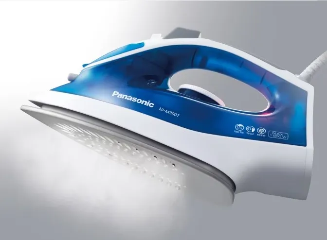 Panasonic%20Steam%20Iron%20NI-M300T%20-%20Image%202