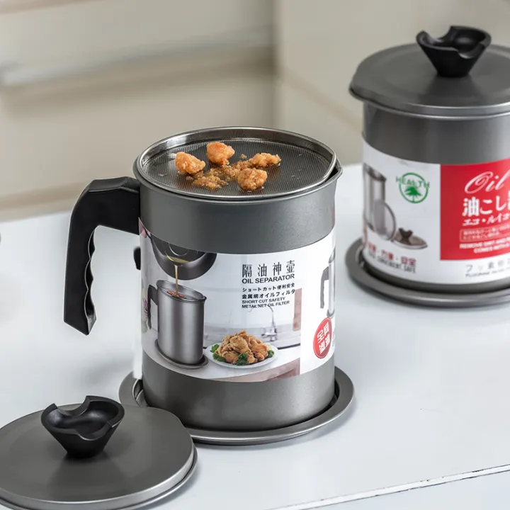 Oil%20Jug%20-%20Stainless%20Steel%20Oil%20Filter%20Pot%20100%25%20Imported%20%20-%20Fat%20Separator%20and%20Storage%20Container%20-%20Innovative%20Kitchen%20Tool%20-%20Image%203