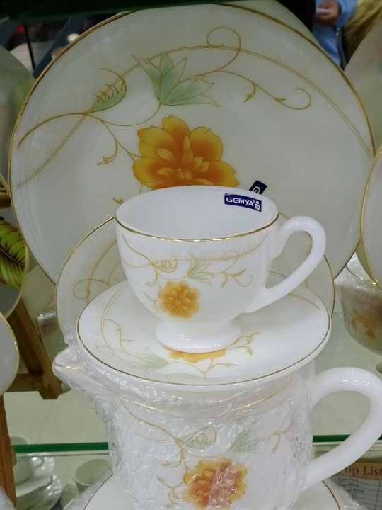 Imported%20Glass%20/%20Sheshaaa%20Dinner%20Set%20-%2072%20Pieces%20-%20Image%202