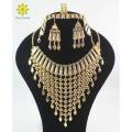 Design Dubai Gold Color Wedding Bridal Accessories Costume Necklace Set African Costume Jewelry Sets. 