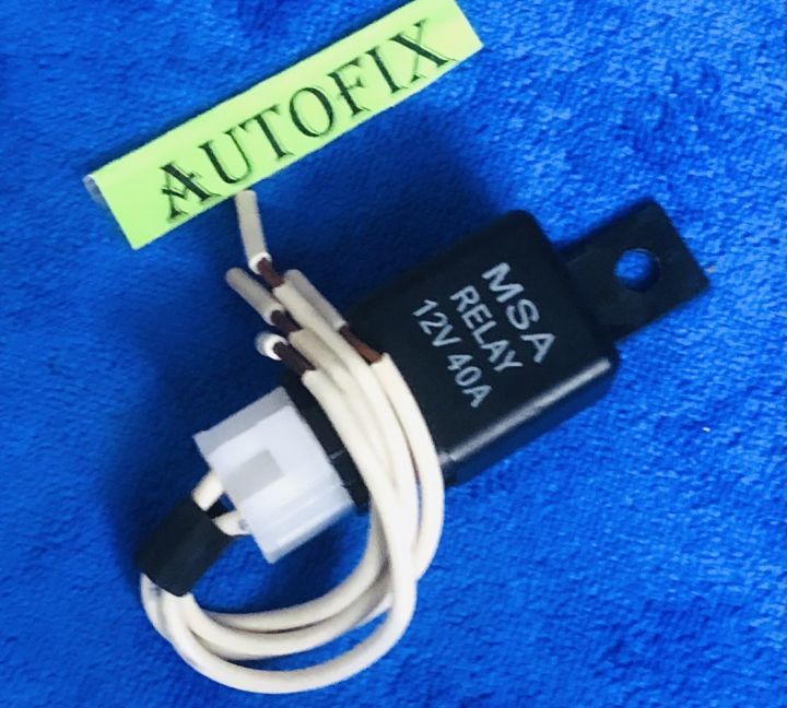 Automotive%204%20pin%20Relay%20with%20grip%2012%20volts%20for%20head%20lights%2001%20PC%20-%20Image%202