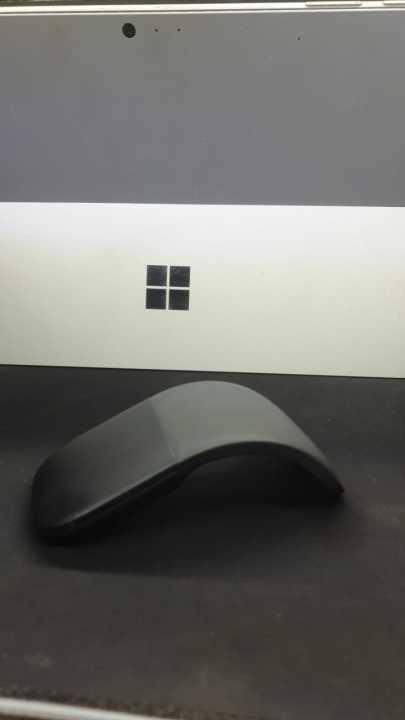 Microsoft%20Arc%20Mouse,%20Microsoft%20surface%20foldable%20mouse,%20Microsoft%20Mouse,%20best%20mous%20-%20Image%206