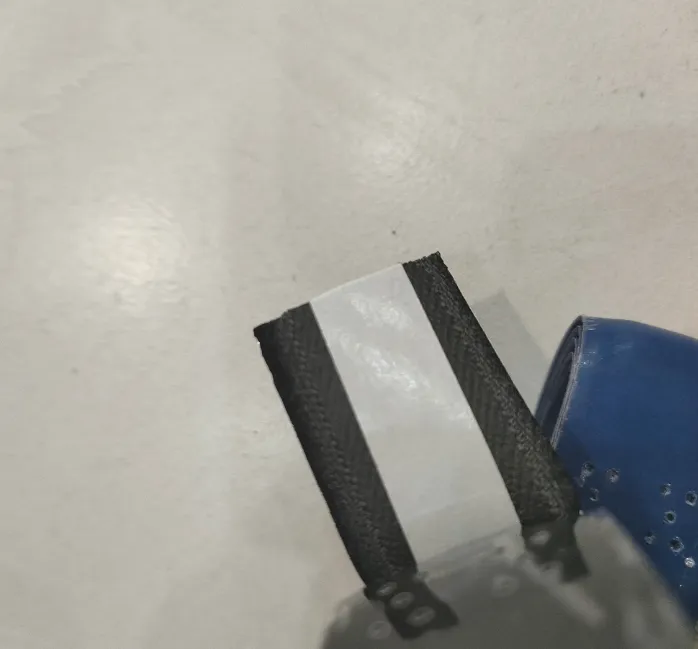 Badminton%20Racket%20Grip%20Imported%20in%203%20color%20-%20Image%203