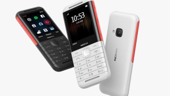 Nokia%205310%202.4%20Inch%202G%20Feature%20Phone%20(Official%20PTA%20Approved)%20-%20High%20Quality%20-%20Black%20-%20Image%205