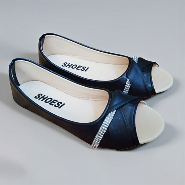 Stylish Women's Pumps in White, Fawn, and Black - Casual Comfort Wear