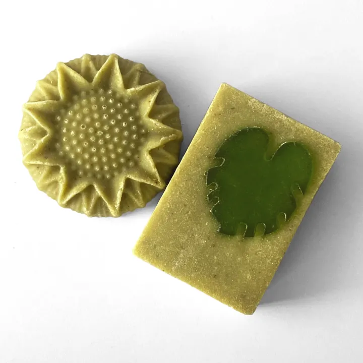 Neem%20Soap%20(Cold%20Process)%20Paras%20Herbal%20-%20Image%202