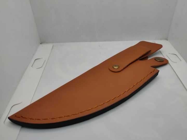 Premium%20Leather%20Sheath%20for%20Huusk%20Knife%20-%208.6"%20Length,%20with%20Belt%20Loop%20-%20Image%204