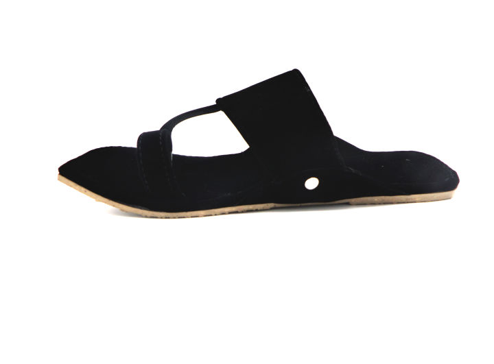 Shaheen%20Black%20Velvet%20kolapuri%20chappal%20for%20Men%20GKP111%20-%20Image%204
